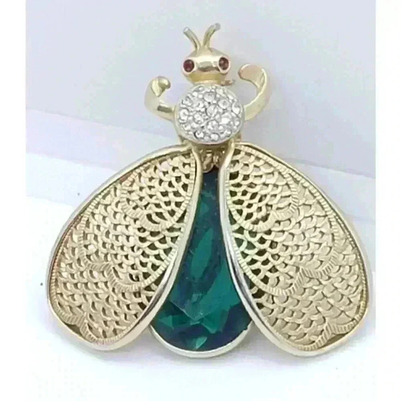Vintage Jewelry - Vintage Large Bee Insect Flying Rhinestone Gold Tone Fancy Gift Statement Bug